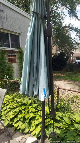 Lot #768 (1 of 8)