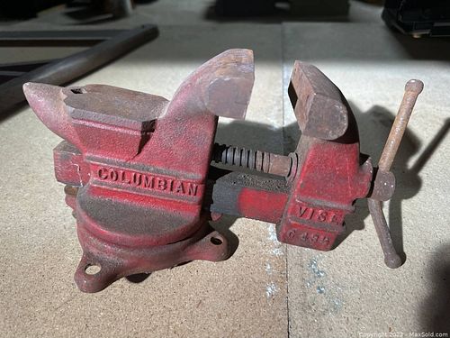 Lot #236 (1 of 8)