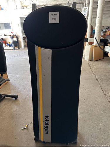 Lot #199 (1 of 2)