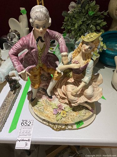 Lot #652 (1 of 8)