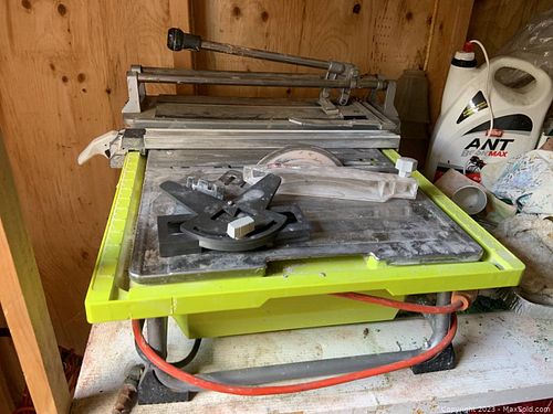Lot #634 (1 of 9)