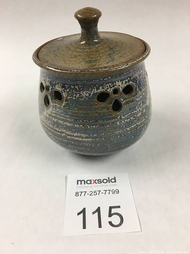 Lot #115 (1 of 9)