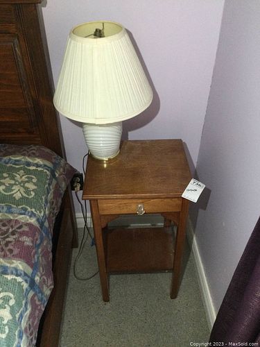 Lot #736 (1 of 8)