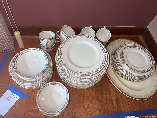 Lot #5 (1 of 9)