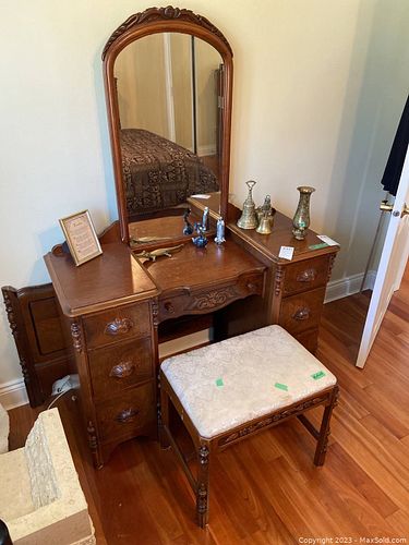 Lot #238 (1 of 20)