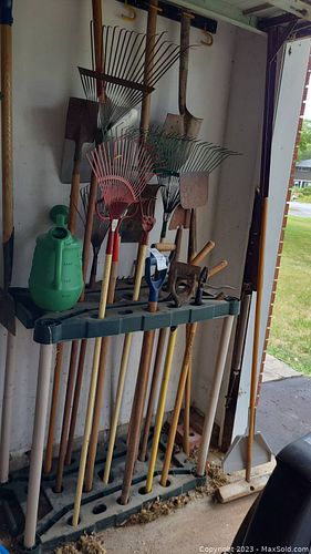 Lot #681 (1 of 15)