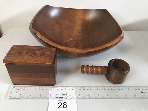Lot #26 (1 of 8)