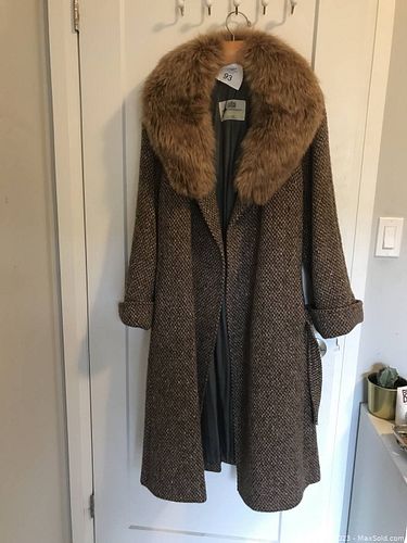 Lot #93 (1 of 9)
