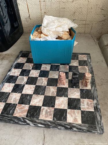 Lot #206 (1 of 2)