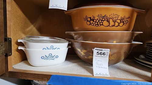 Lot #566 (1 of 11)