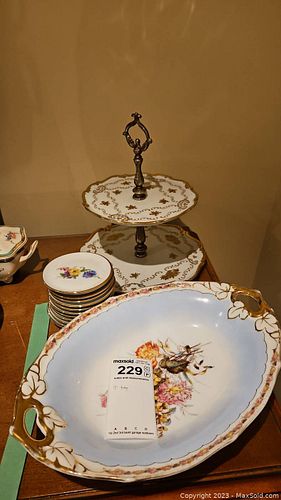 Lot #229 (1 of 12)