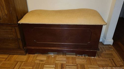 Lot #934 (1 of 13)