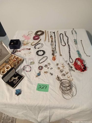 Lot #229 (1 of 6)
