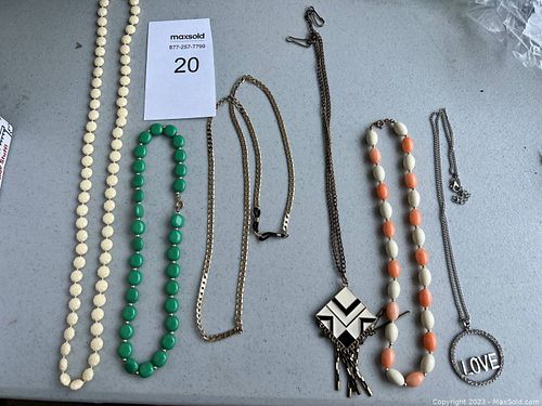 Lot #20 (1 of 5)
