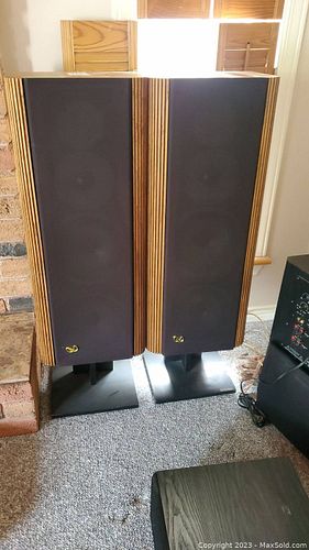 Lot #338 (1 of 18)
