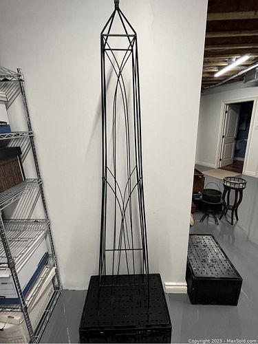 Lot #40 (1 of 1)