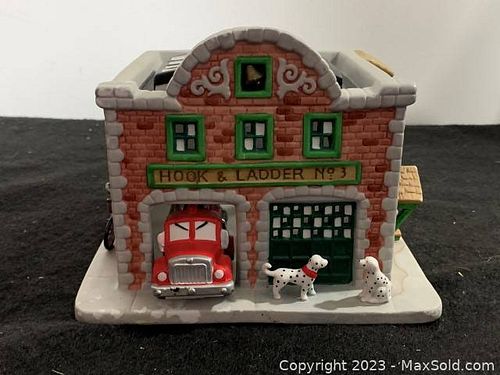 Lot #16 (1 of 4)
