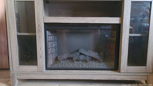 Lot #8 (1 of 7)