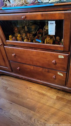 Lot #269 (1 of 18)