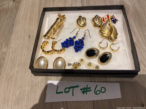 Lot #60 (1 of 4)