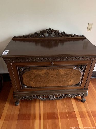 Lot #48 (1 of 6)