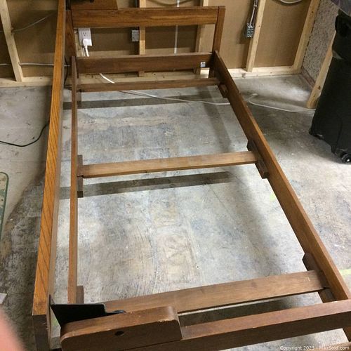 Lot #77 (1 of 5)