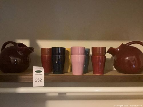 Lot #252 (1 of 8)