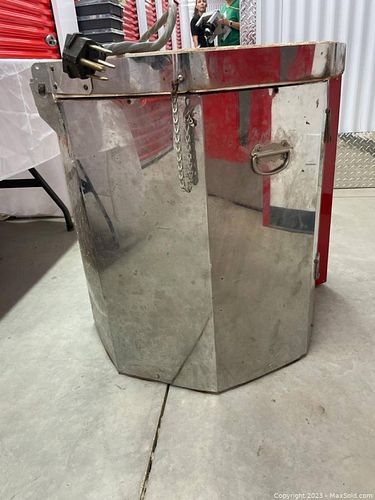 Lot #108 (1 of 15)