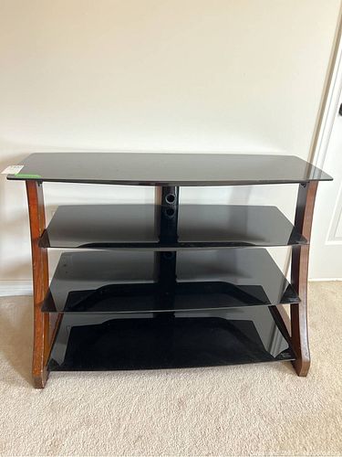 Lot #183 (1 of 8)