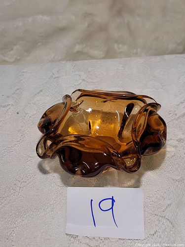 Lot #19 (1 of 2)