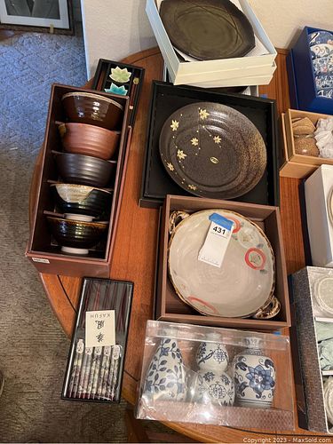 Lot #431 (1 of 8)