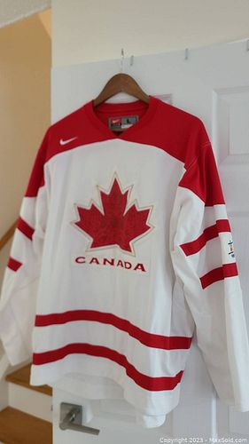 Lot #32 (1 of 5)