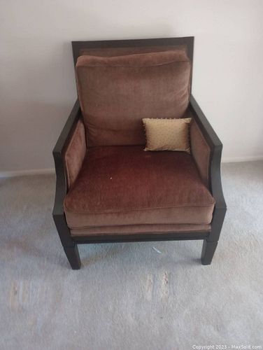 Lot #23 (1 of 3)