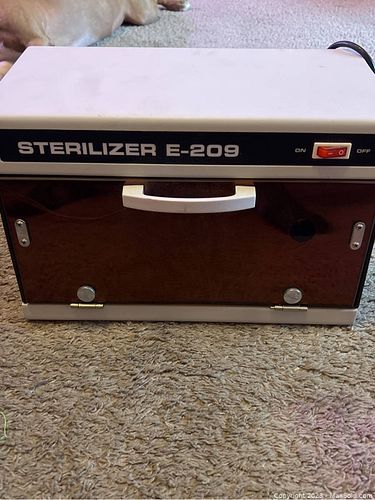 Lot #70 (1 of 4)