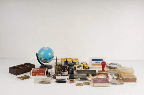Lot #76 (1 of 13)