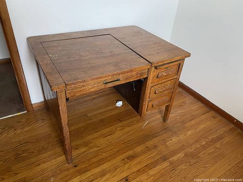 Lot #73 (1 of 11)