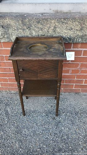 Lot #67 (1 of 10)