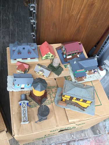 Lot #916 (1 of 9)
