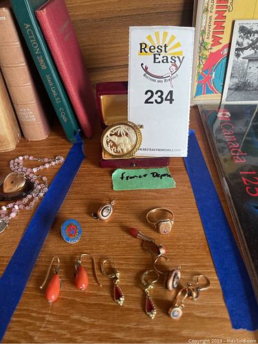 Lot #234 (1 of 9)
