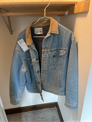 Lot #217 (1 of 1)