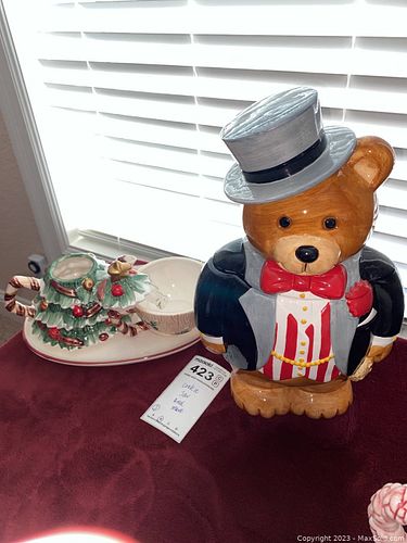 Lot #423 (1 of 11)