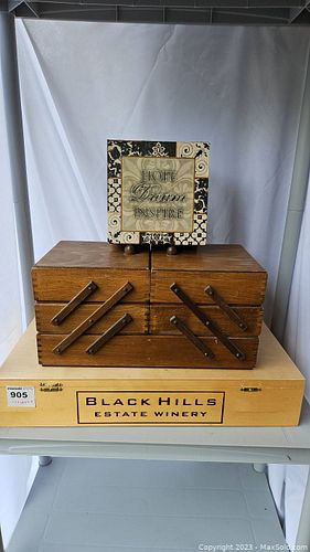 Lot #905 (1 of 11)