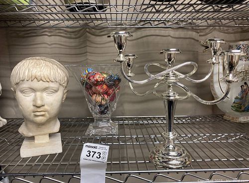 Lot #373 (1 of 7)