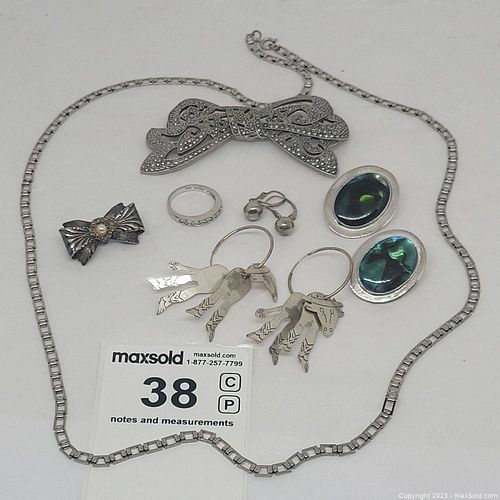 Lot #38 (1 of 10)