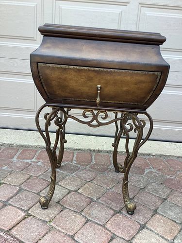 Lot #65 (1 of 18)