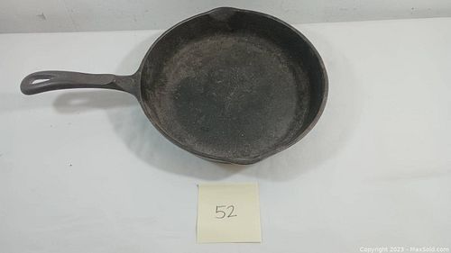 Lot #52 (1 of 9)