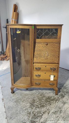Lot #30 (1 of 3)