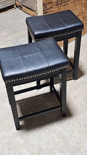Lot #151 (1 of 4)