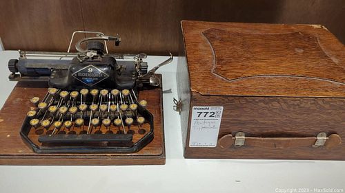 Lot #772 (1 of 13)