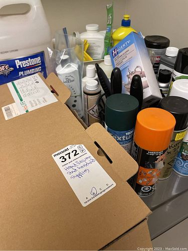 Lot #372 (1 of 13)